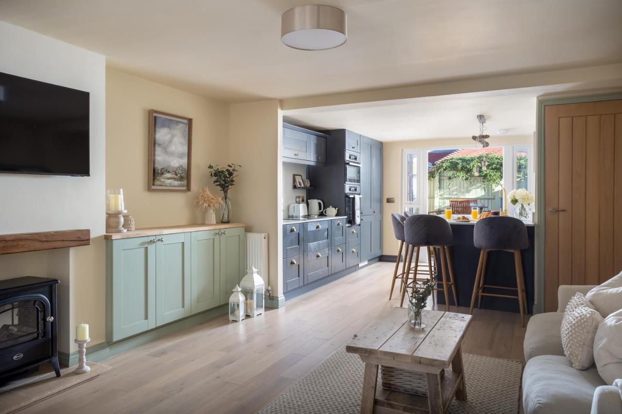 Villa Alpha Terrace à Moreton-in-Marsh Extérieur photo